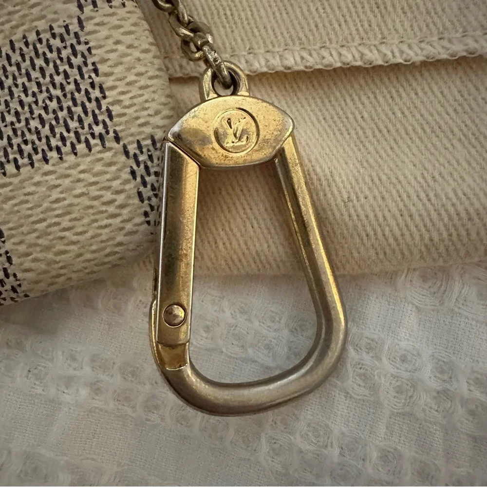 Louis Vuitton Damier Azur Pouchette - Picture 7 of 11